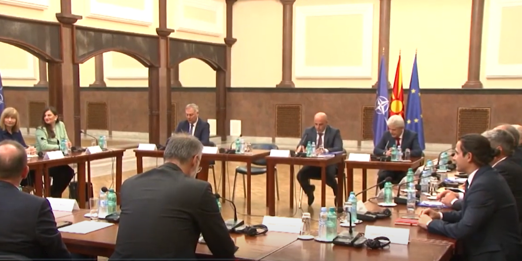 (VIDEO) Kovaçevski: Mund të kemi takim liderësh në lidhje me ndryshimet kushtetuese