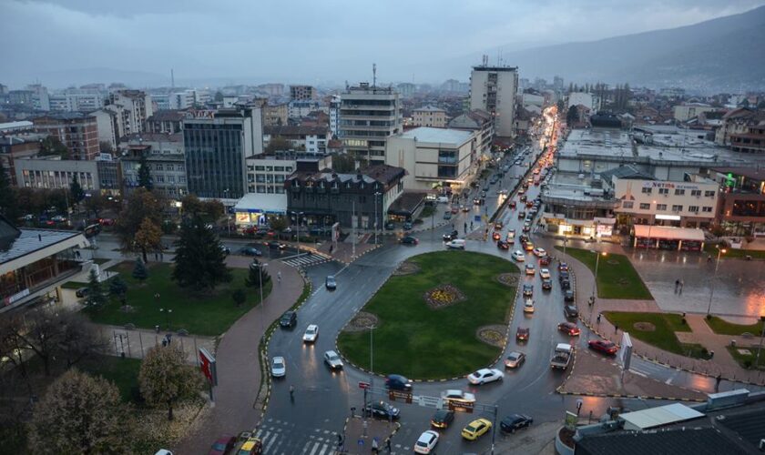 MMJPH: Është tejkaluar pragu i alarmimit në Tetovës dhe Gostivarit
