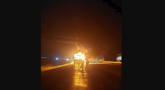 Është djegur një autobus në relacioni Shkup-Beograd