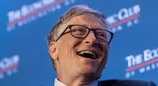 Si të jemi të lumtur, sipas Bill Gates
