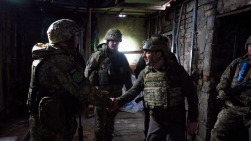 Zelensky: Situata në vijën e parë të frontit është ‘jashtëzakonisht akute’ veçanërisht në Donetsk