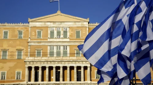 Skandali i përgjimeve/ Qeveria greke i shpëton mocionit të mosbesimit