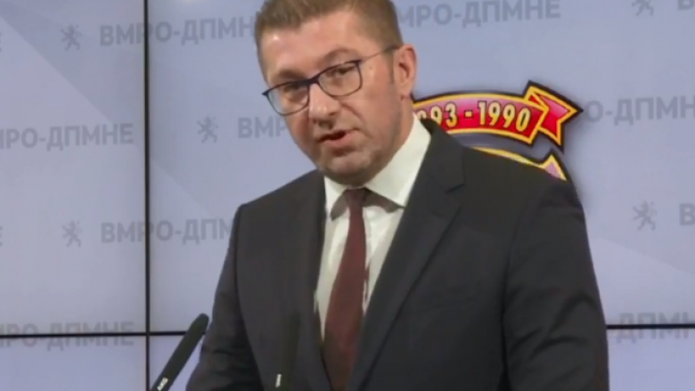 (VIDEO) Mickoski këmbëngul në zgjedhje të parakohshme, shpreson të disa deputetët të pushtetit