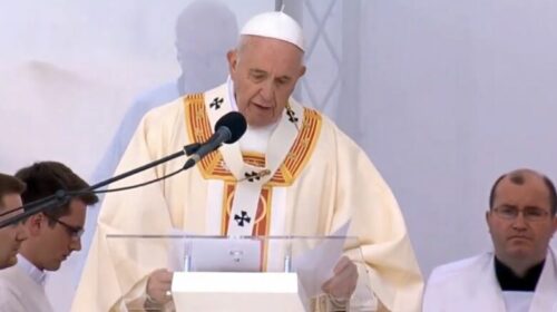 Papa Françesku: Luftërat si kjo në Ukrainë janë një krim kundër Zotit dhe njerëzimit