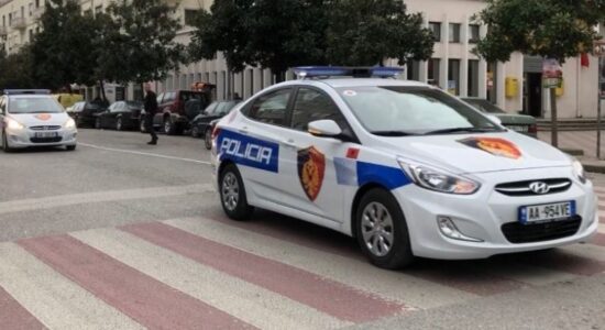 Mbi 300 policë nën hetim nga prokuroria në Shqipëri
