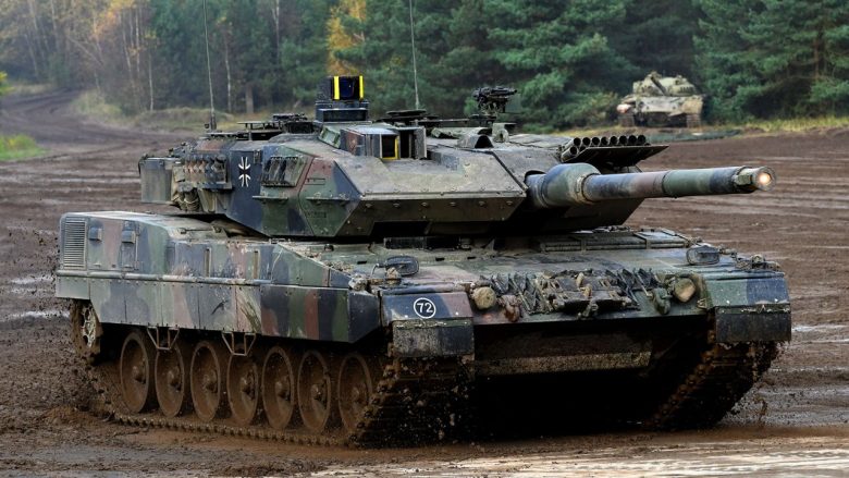 Polonia kërkesë zyrtare Gjermanisë për dërgimin e tankeve Leopard në Ukrainë