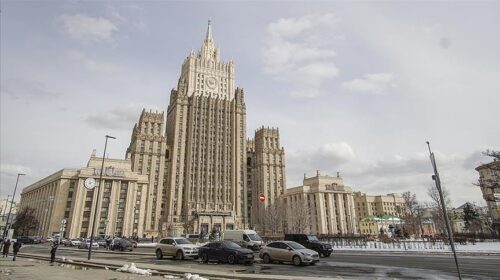 Rusia dëbon ambasadorin e Letonisë në Moskë