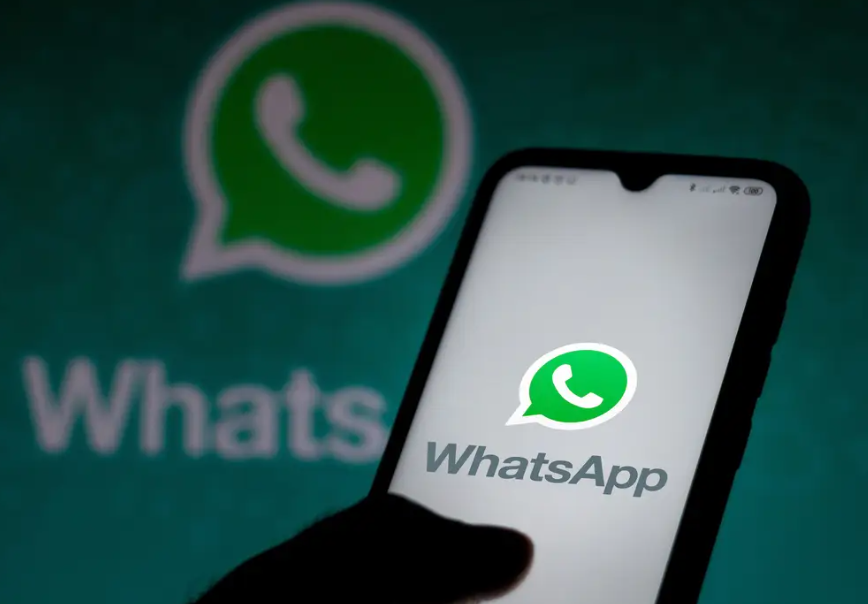 WhatsApp lëshon përditësimin e ri  për t’i lejuar njerëzit të bisedojnë edhe kur s’ka internet