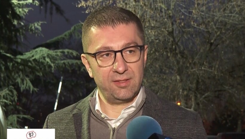 VIDEO| Mickoski: Kovaçevski dhe Grubi me shqelma i larguan njerëzit e Alternativës