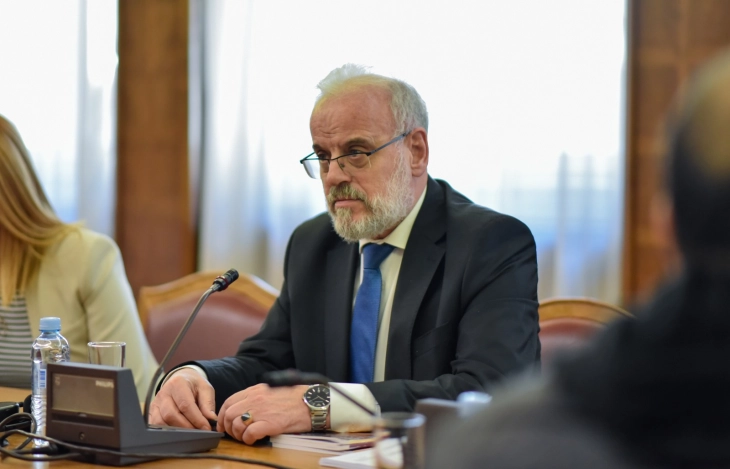 (VIDEO) Talat Xhaferi: Apasievi dhe Kërmovi do të paguajnë për dëmet që shkaktuan në Kuvend
