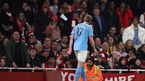 De Bruyne u gjuajt me shishe nga tifozët e Arsenalit, Federata angleze nis hetim