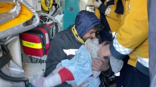 Turqi, shpëtohet një foshnje 18-muajshe 55 orë pas tërmetit