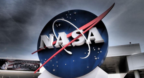 NASA premton top futbolli në Hënë nëse SHBA-ja fiton Kupën e Botës