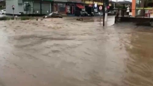 Përmbytje katastrofike në Brazil, deri më tani dhjetëra viktima dhe të zhdukur