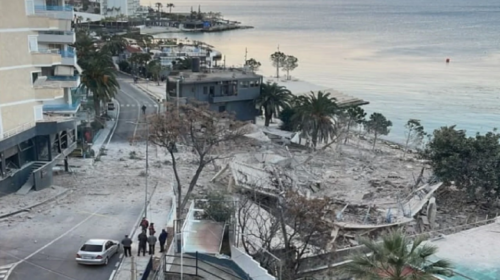 Shpërthimi i tritolit trondit Sarandën, shkatërrohet hoteli dhe dëmtohen objektet përreth