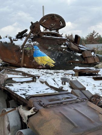 Kievi: 30 mijë ushtarë rusë kanë zbarkuar në Mariupol, synojnë të sulmojnë…
