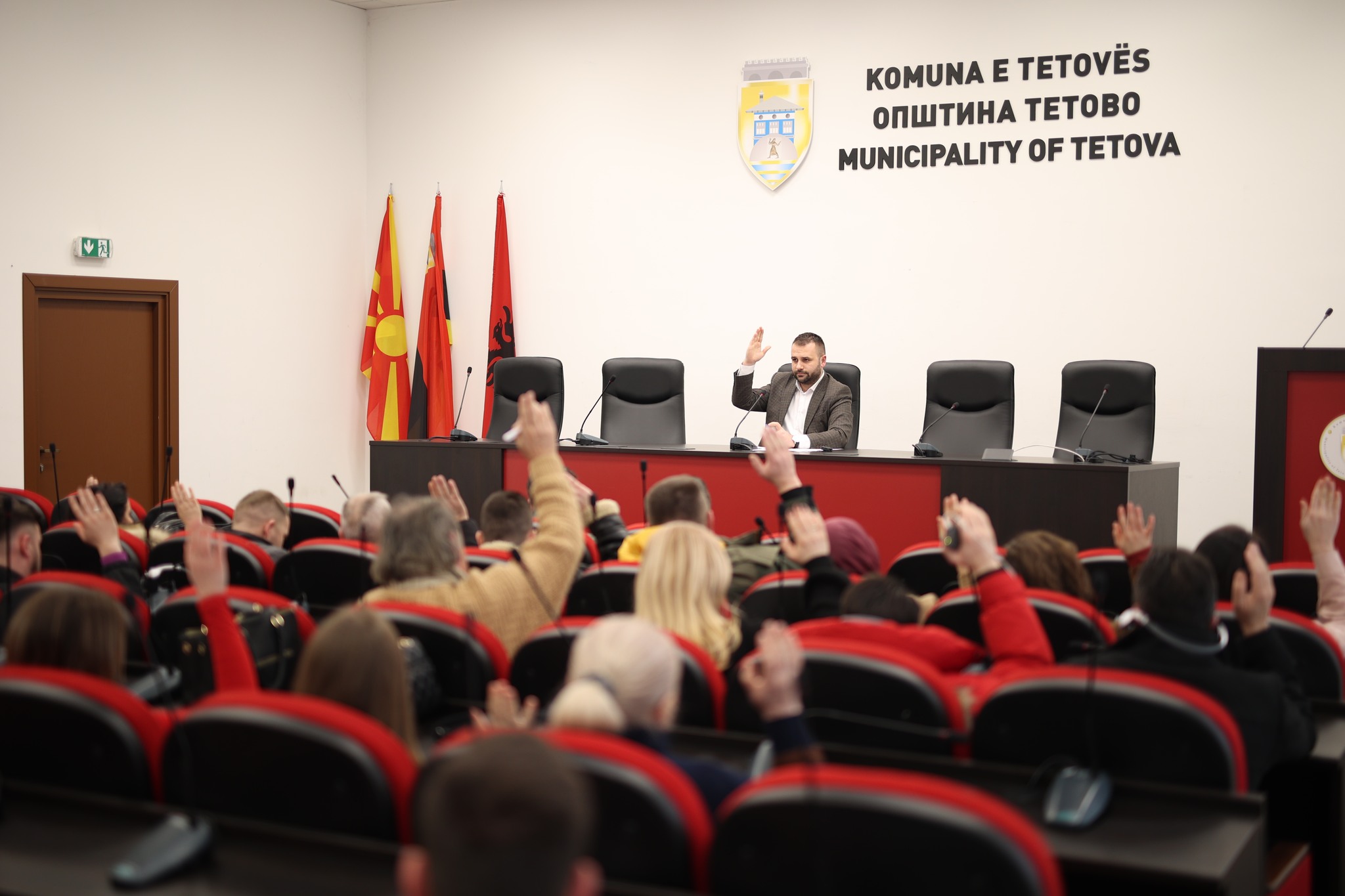 Seancë e jashtëzakonshme e Këshillit të Komunës së Tetovës. Ndahen 1 milion denarë për popullin turk dhe sirian