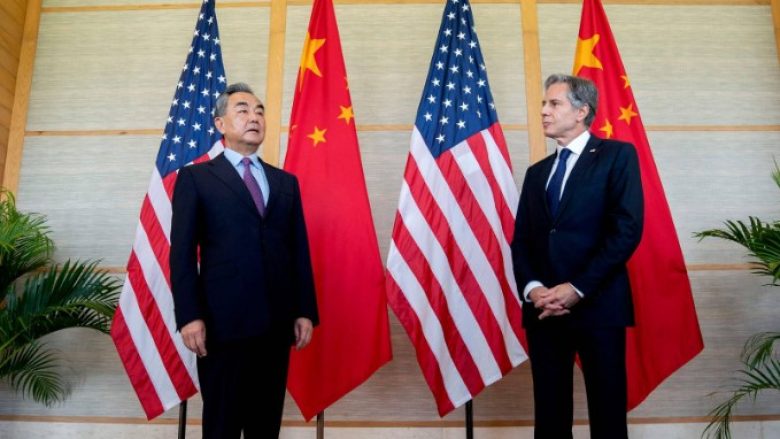 Blinken shtyn udhëtimin për në Kinë: Prania e balonave spiune është shkelje e sovranitetit amerikan dhe ligjit ndërkombëtar