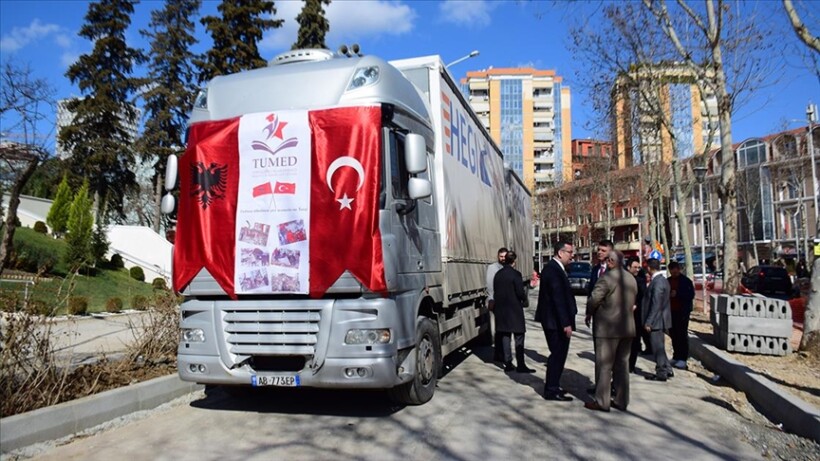 Shqipëri, vazhdon dërgimi i ndihmave në Türkiye për familjet e prekura nga tërmetet