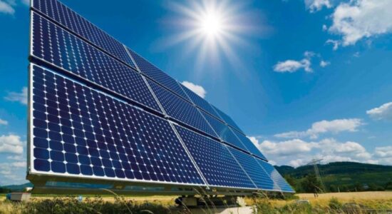 KRRE jep licencat e para për sistem të baterive për deponim të energjisë elektrike nga burime ripërtëritëse