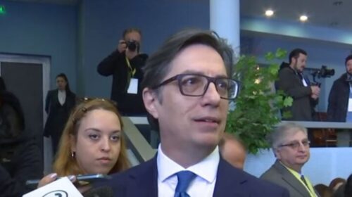 Pendarovski uron që Kurti e Vuçiqi të arrijnë marrëveshjen për normalizim raportesh