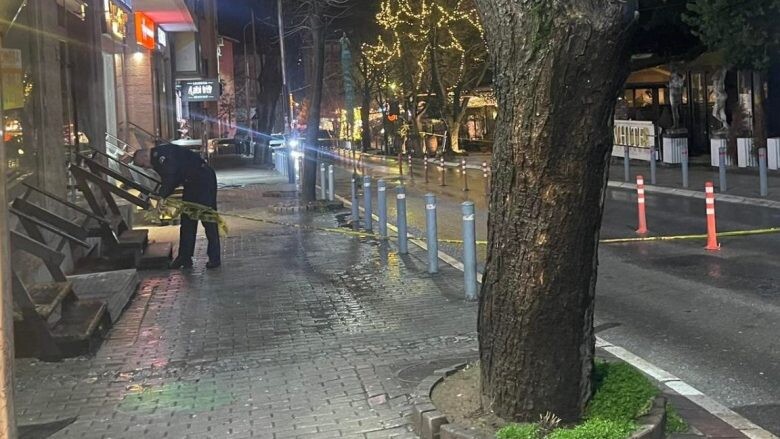 Të shtëna me armë në qendër të Prishtinës, dy të plagosur