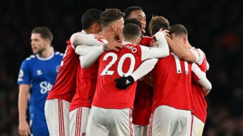 Arsenal ‘hakmerret’ ndaj Everton, shkon +5 nga Manchester City