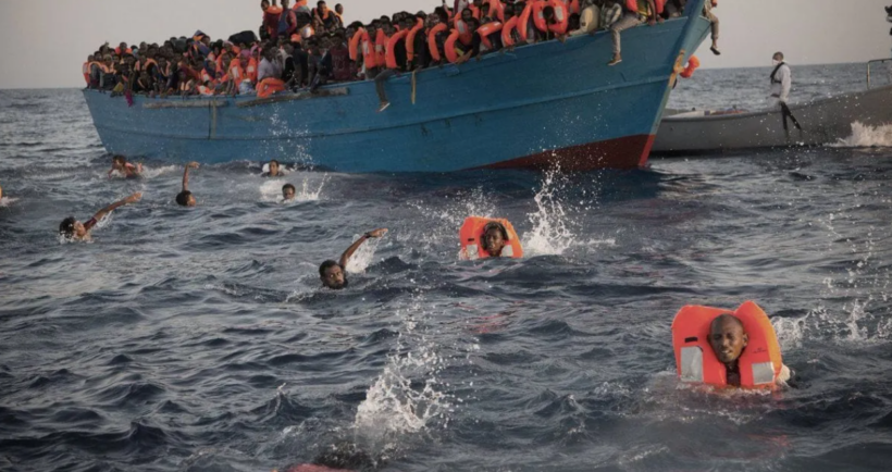 Operacione të shumëfishta të Rojës Bregdetare italiane, mbi 1 mijë emigrantë të rrezikuar