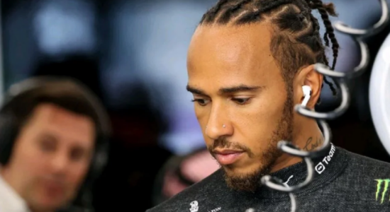 “Nuk kam parë kurrë një makinë kaq të shpejtë”, për kë e ka fjalën Lewis Hamilton?
