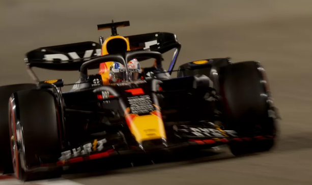 F1/ Max Verstappen fiton garën e parë të sezonit në Çmimin e Madh të Bahreinit