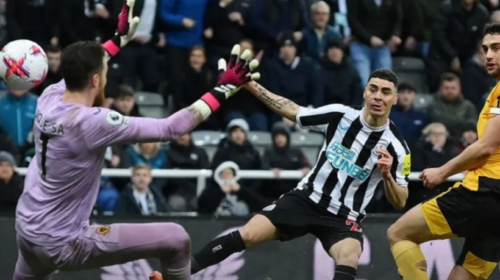 Newcastle rikthehet tek fitorja në Premier League