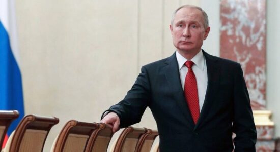 Putin ftohet në samitin e Afrikës së Jugut, pavarësisht urdhër-arrestit të Gjykatës së Hagës