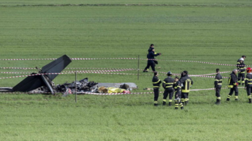 Përplasen dy avionë ushtarakë në Romë, humbin jetën pilotët