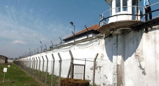 Është zbuluar një tunel në burgun e Idrizovës