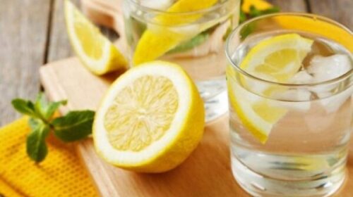 Vitamina C ndihmon trupin në këto mënyra