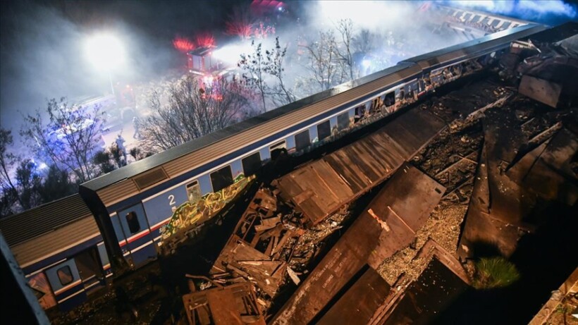 Përplasje trenash në Greqi, 32 persona humbin jetën