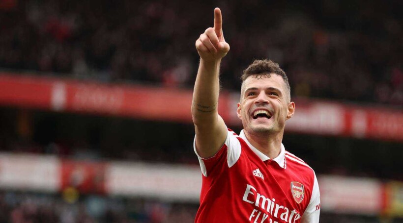 Arsenal përgatit një mini-revolucion, edhe Xhaka në listën e lojtarëve me “valixhe” në dorë