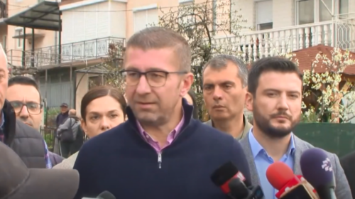 (VIDEO) Mickoski pranon ndryshime kushtetuese sipas shembullit kroat