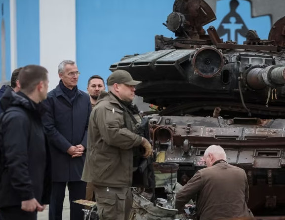 Shefi i NATO-s në Ukrainë për të shprehur mbështetjen e aleancës