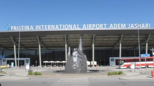 Përleshje në aeroportin e Prishtinës, shtatë persona të arrestuar