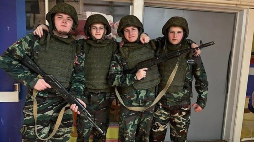 Vladimir Putin për herë të parë do të dërgojë studentë në luftë