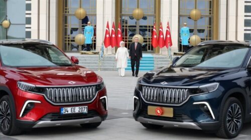 Erdoğan: Makina e parë elektrike autoktone turke ‘Togg’ del në rrugë