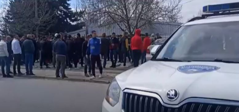 (VIDEO) Dy ditë pa rrymë, protestojnë banorët Gërçecit