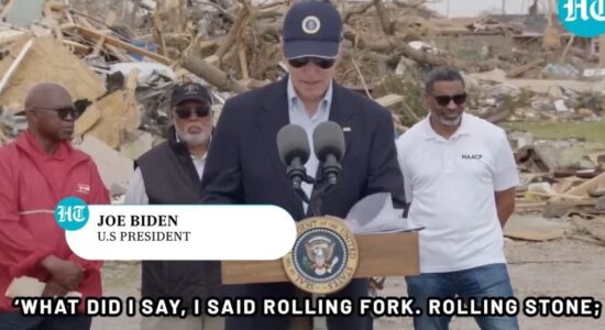 Biden ia huq gjatë vizitës në qytetin e shkatërruar nga tornadoja, në vend se t’i thotë Rolling Fork e ngatërron me Rolling Stone