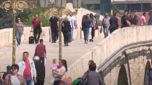 (VIDEO) Për një muaj 260 persona kërkojnë ndihmë mjekësore për shkak të mbipeshës