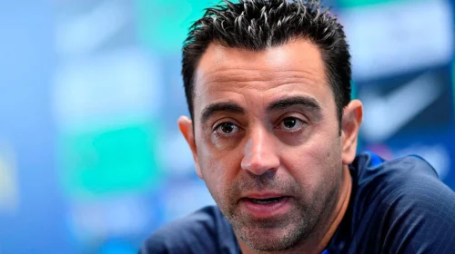 Barcelona pret Atleticon, trajneri Xavi bën polemikë për orarin: Dielli pengon lojën tonë!