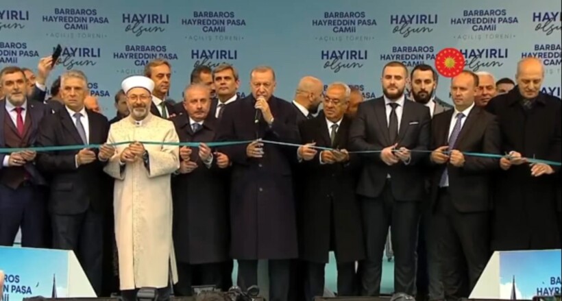 Afrim Gashi në përurimin e xhamisë në Stamboll, i jep mbështetje presidentit Erdogan