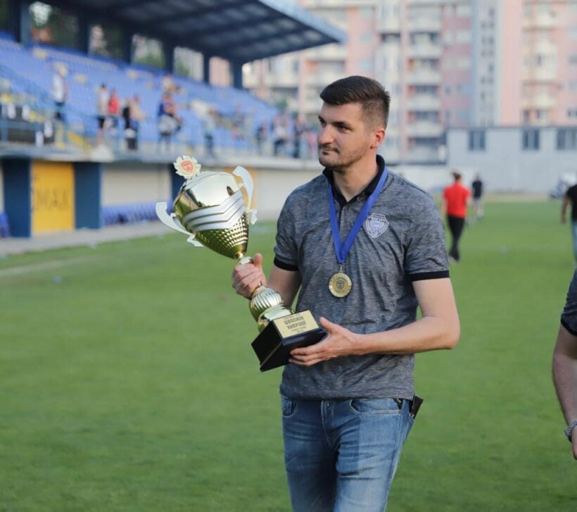 Zyrtare: Dorëhiqet drejtori sportiv i Shkupit, Omer Bunjaku