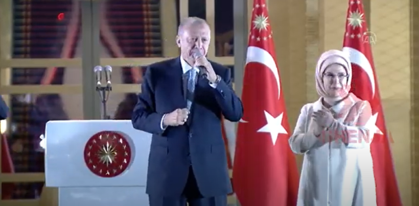 (VIDEO) Liderët urojnë Erdoganin, Shkupi festoi për fitoren