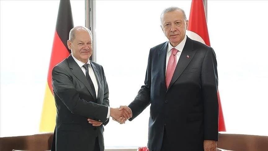 Kancelari gjerman Scholz uron presidentin Erdogan për fitoren në zgjedhje